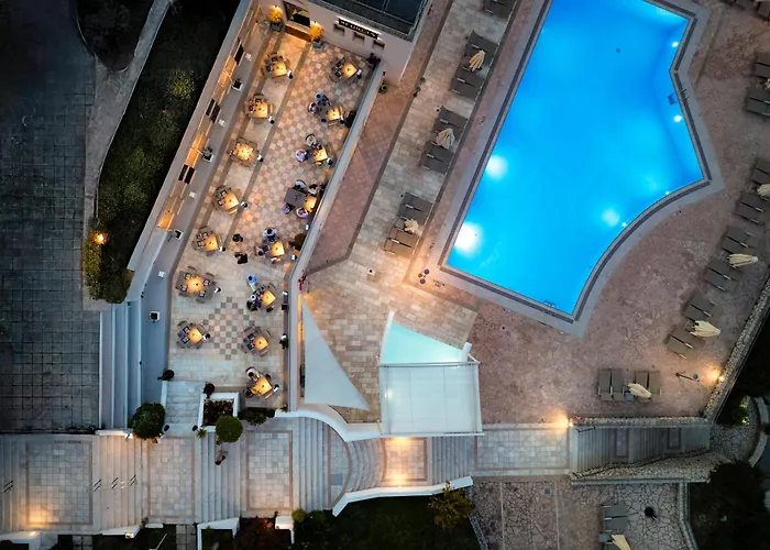 度假村 波尔托加里尼海滨度假酒店&spa
