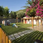Porto Galini Seaside & Semesteranläggning (resort)