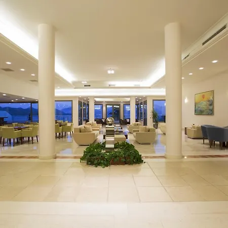 波尔托加里尼海滨度假酒店&spa 5*
